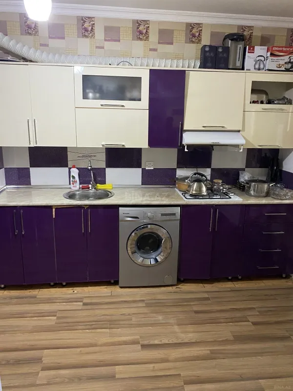 Satılır 2 otaqlı mənzil 71 m²