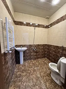 Satılır 4 otaqlı həyət evi 130 m²