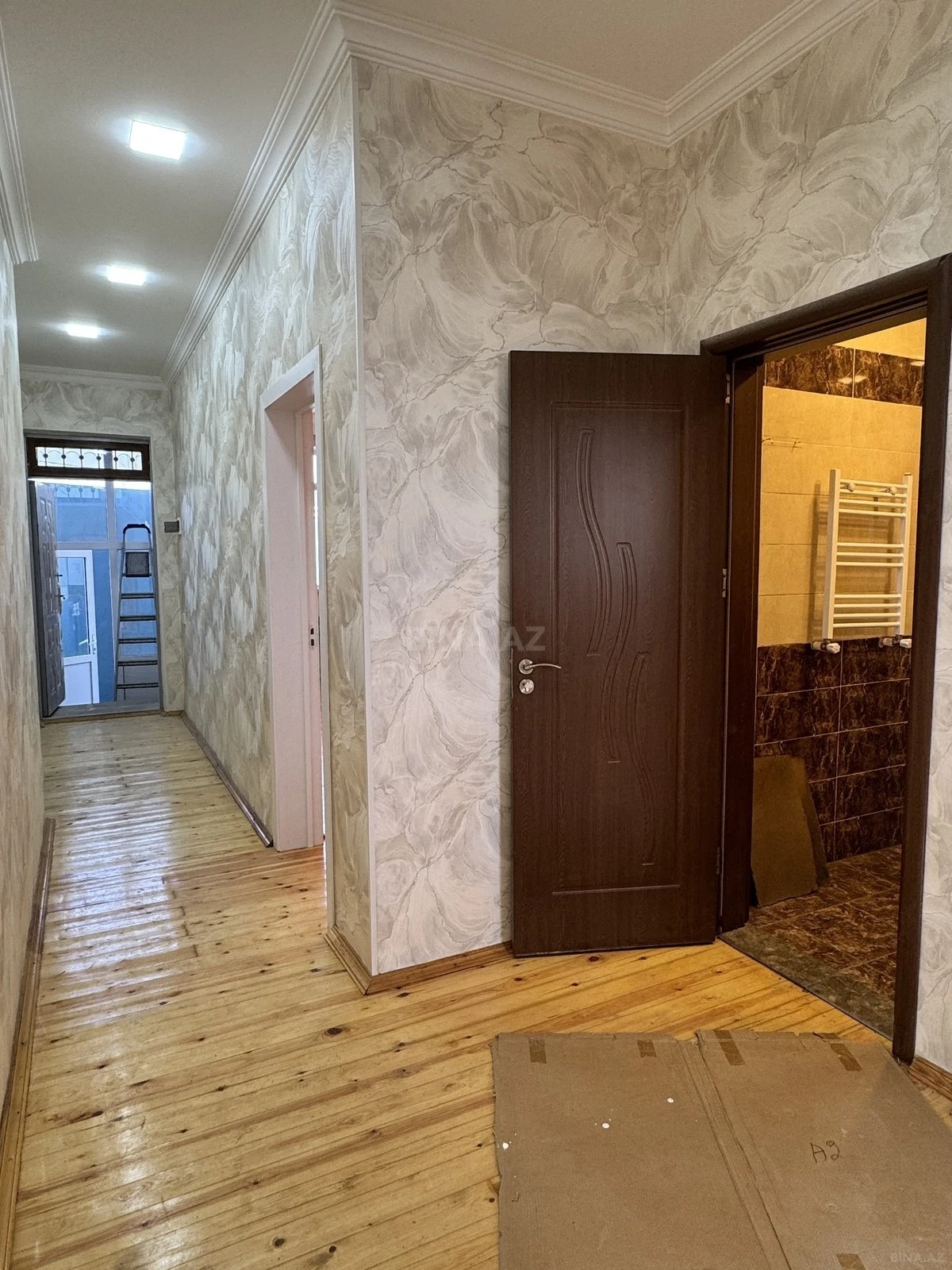 Satılır 4 otaqlı həyət evi 130 m²