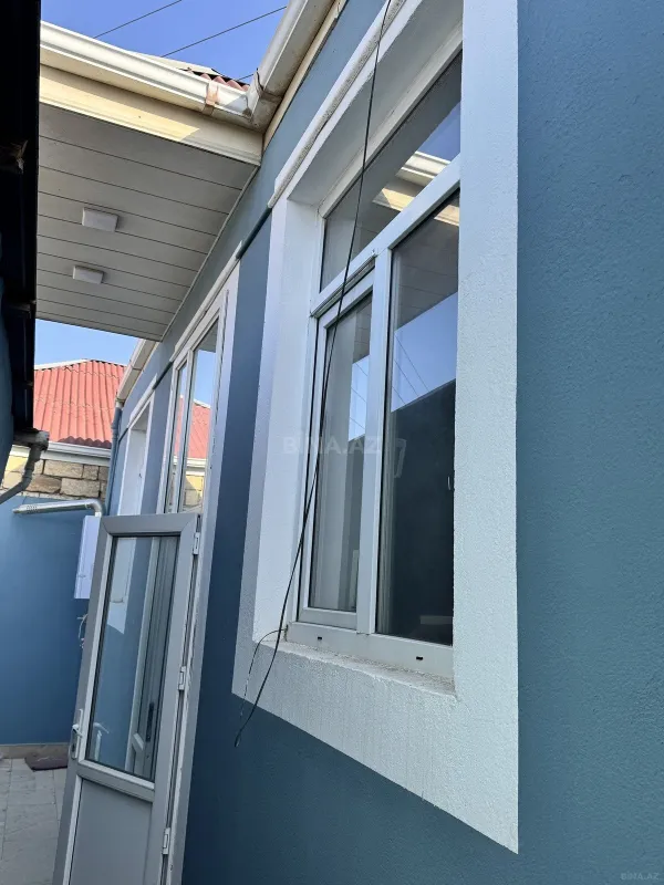 Satılır 4 otaqlı həyət evi 130 m²