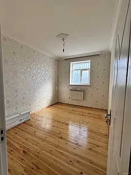 Satılır 4 otaqlı həyət evi 130 m²
