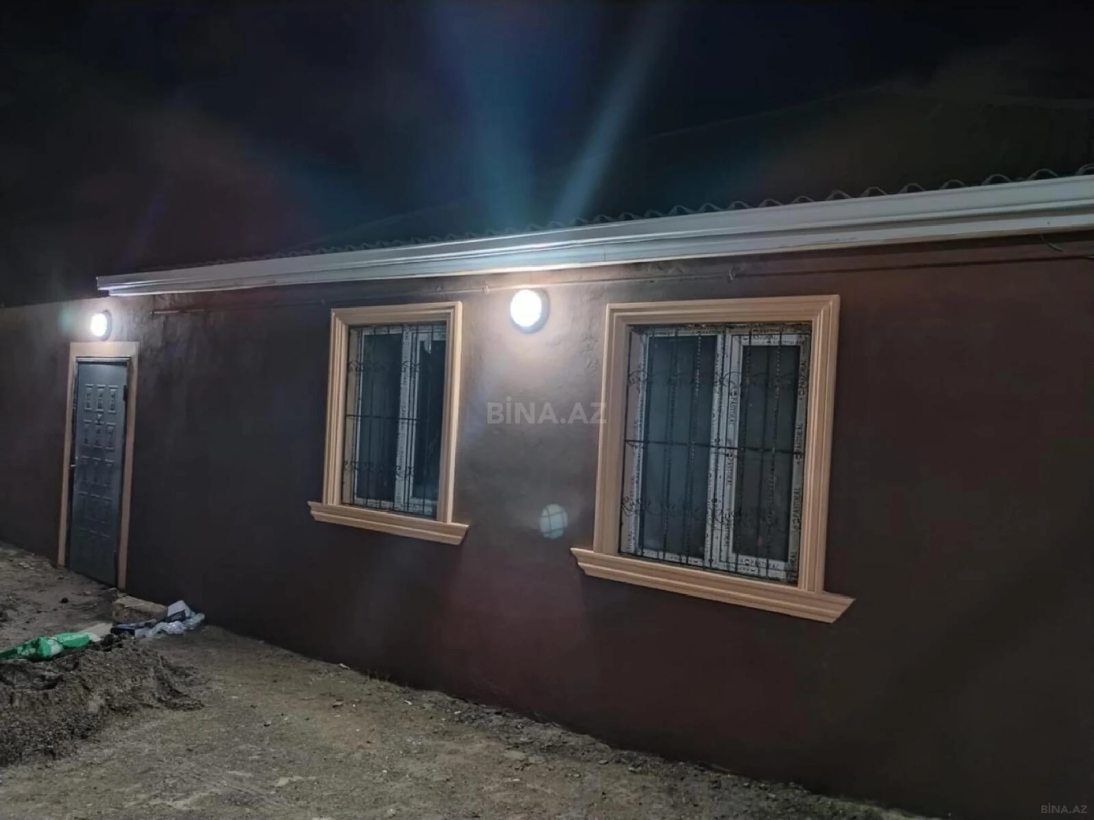 Satılır 2 otaqlı həyət evi 30 m²