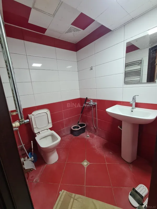 Kirayə verilir 2 otaqlı mənzil 60 m²