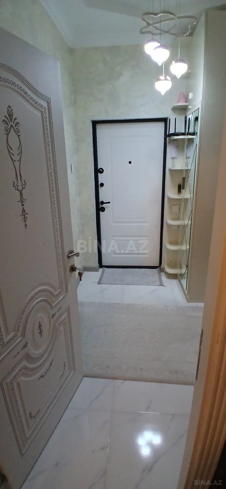 Satılır 2 otaqlı mənzil 56 m²