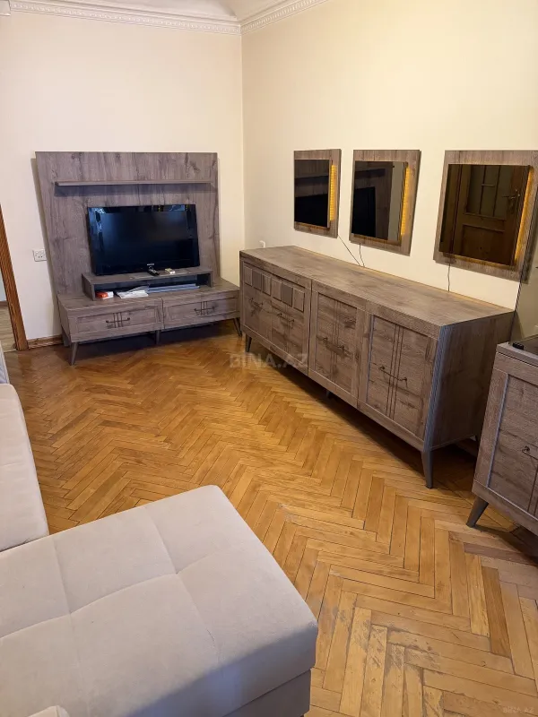 Satılır 3 otaqlı mənzil 75 m²