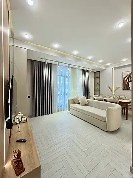 Satılır 2 otaqlı mənzil 76 m²