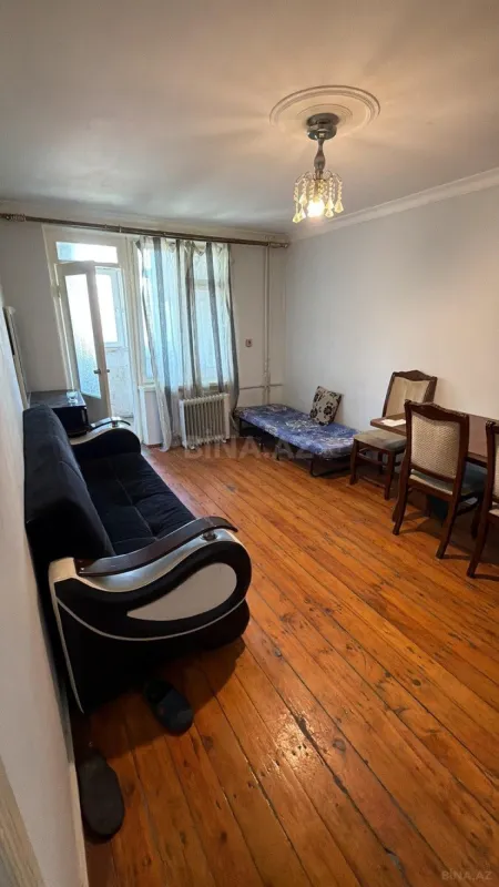 Kirayə verilir 2 otaqlı mənzil 35 m²