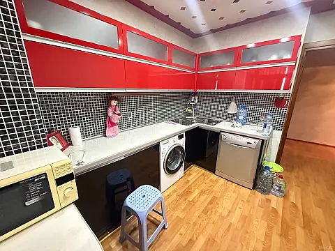 Satılır 3 otaqlı mənzil 80 m²