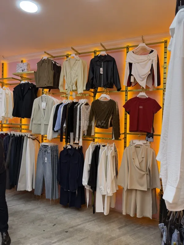 Kirayə verilir obyekt 140 m²