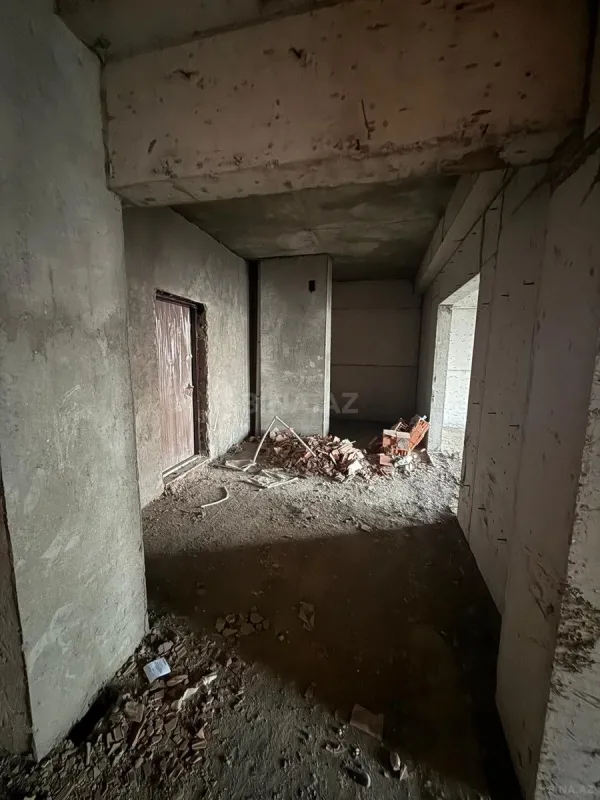 Satılır 2 otaqlı mənzil 96 m²