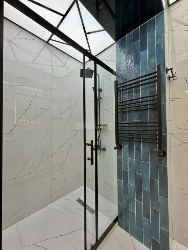 Satılır 2 otaqlı mənzil 76 m²