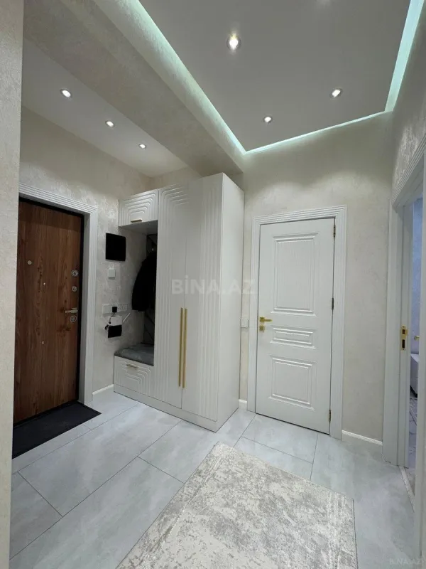 Satılır 3 otaqlı mənzil 91 m²