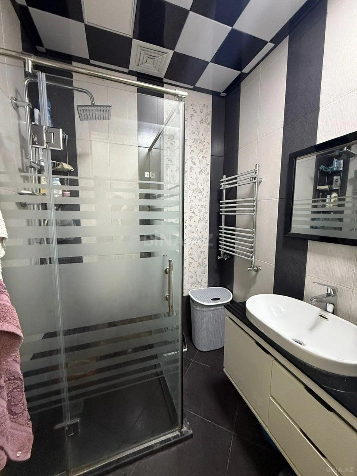 Satılır 3 otaqlı mənzil 103 m²