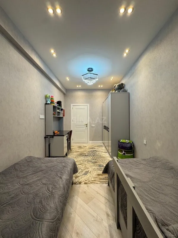 Satılır 3 otaqlı mənzil 91 m²