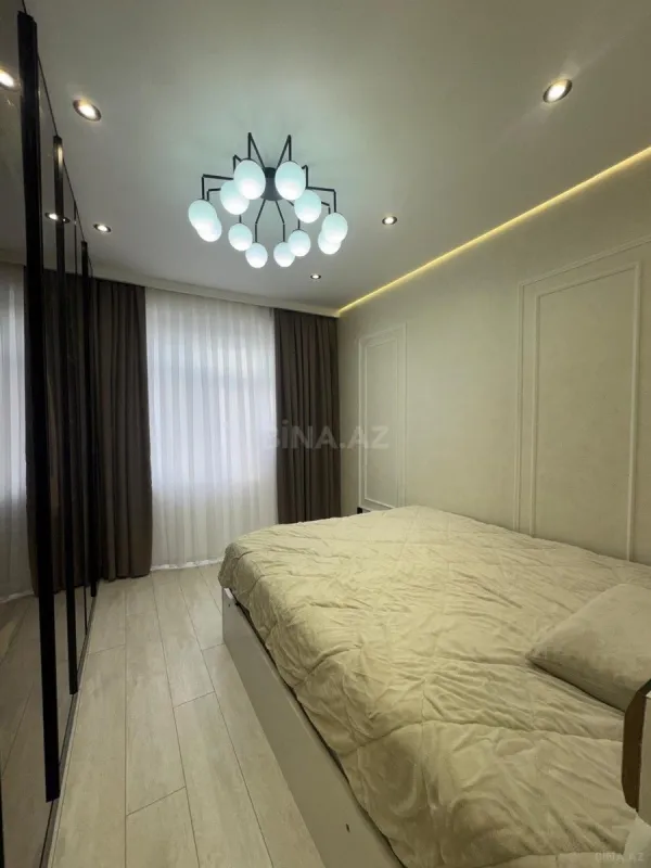Satılır 2 otaqlı mənzil 65 m²