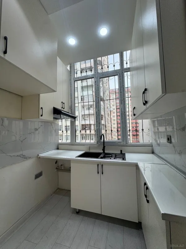 Satılır 2 otaqlı mənzil 52 m²