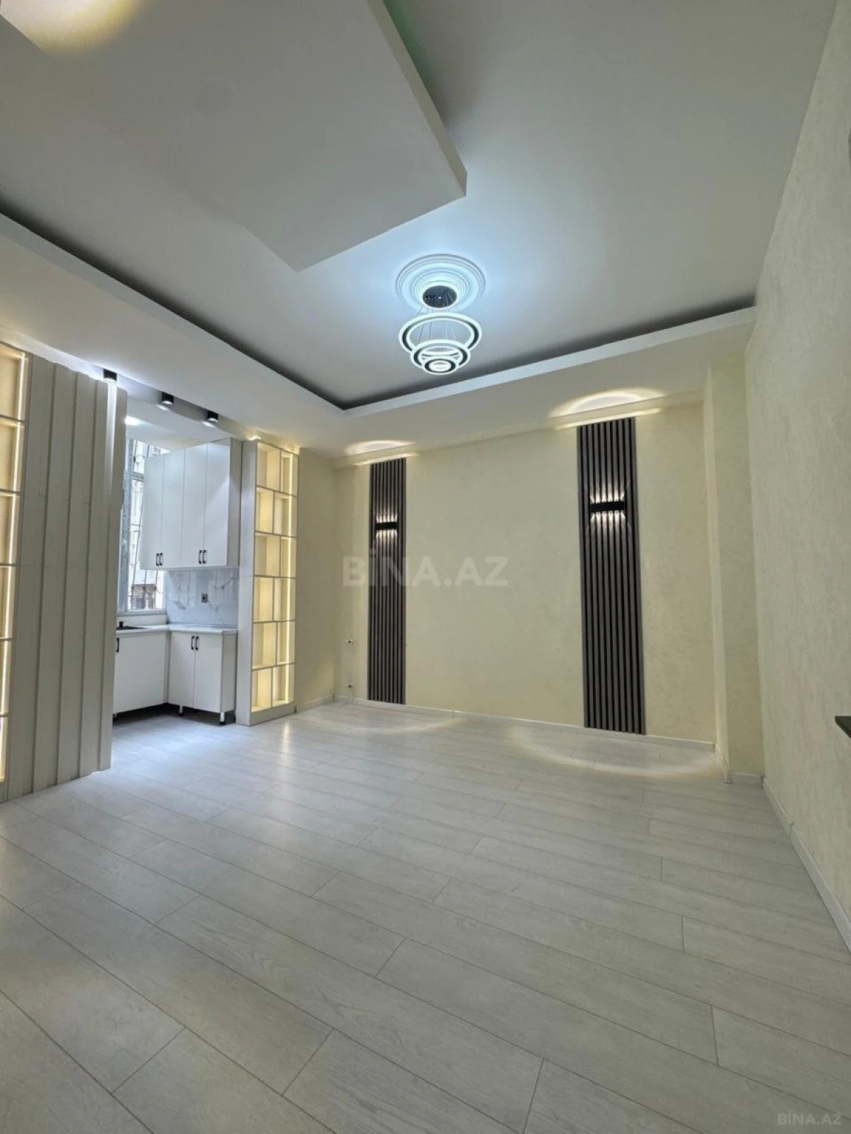 Satılır 2 otaqlı mənzil 52 m²