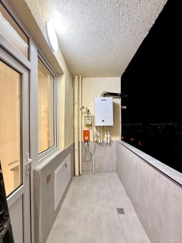 Satılır 3 otaqlı mənzil 112 m²