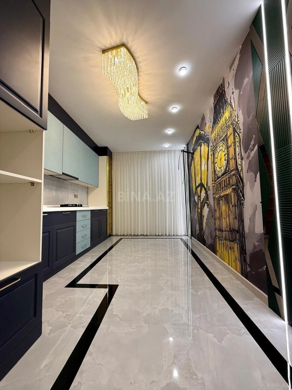 Satılır 3 otaqlı mənzil 112 m²