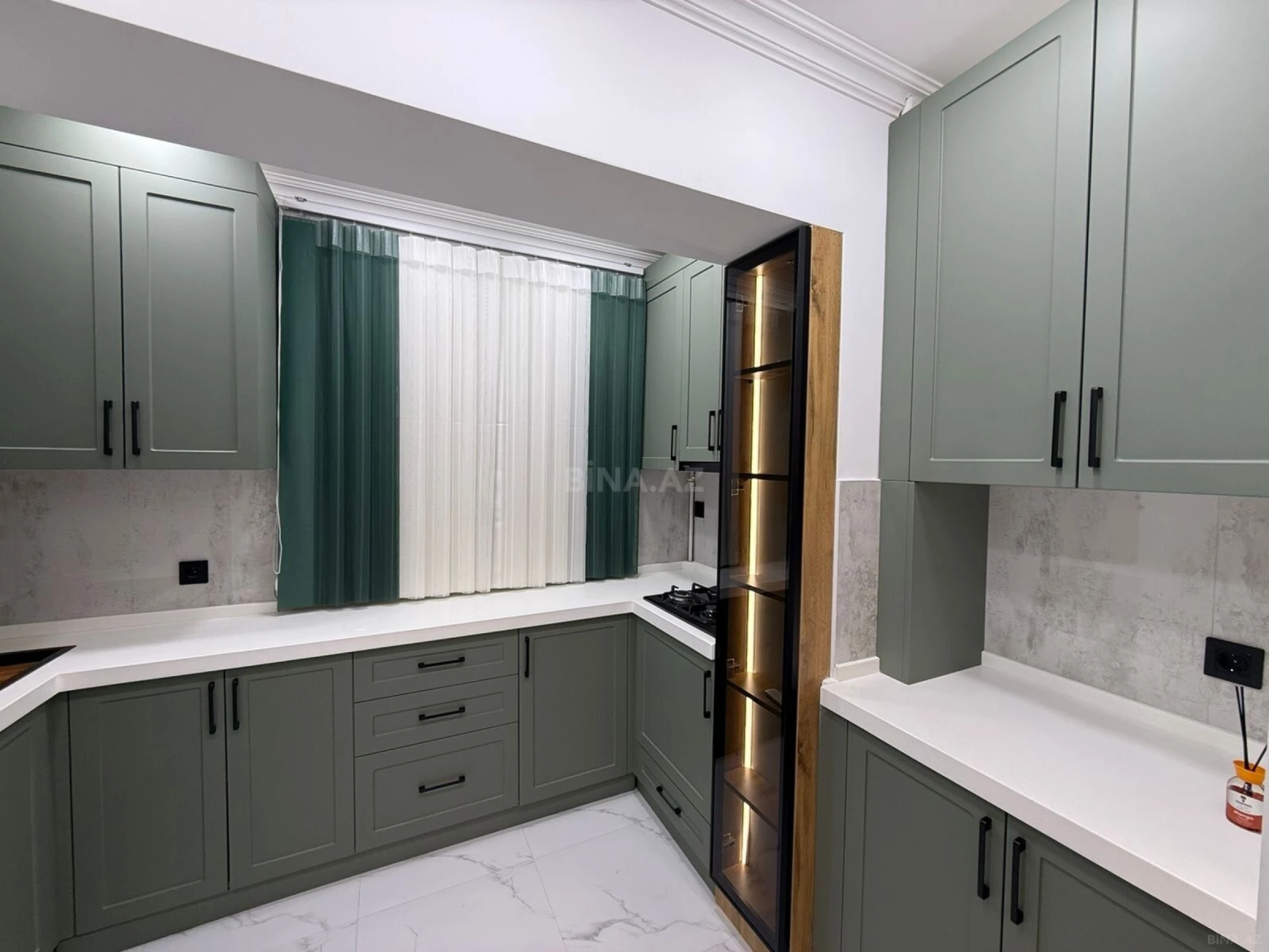 Satılır 3 otaqlı mənzil 65 m²