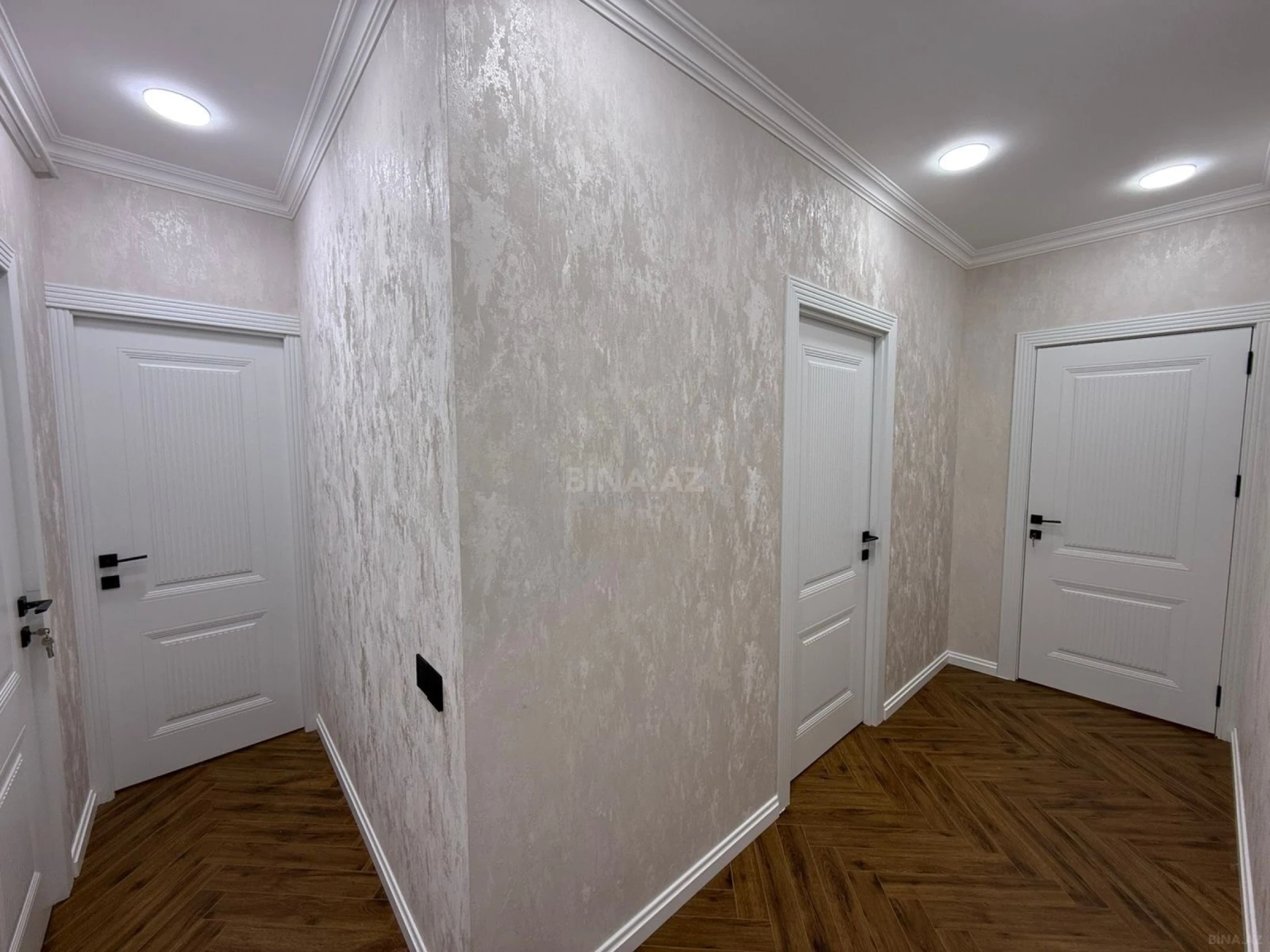 Satılır 3 otaqlı mənzil 65 m²