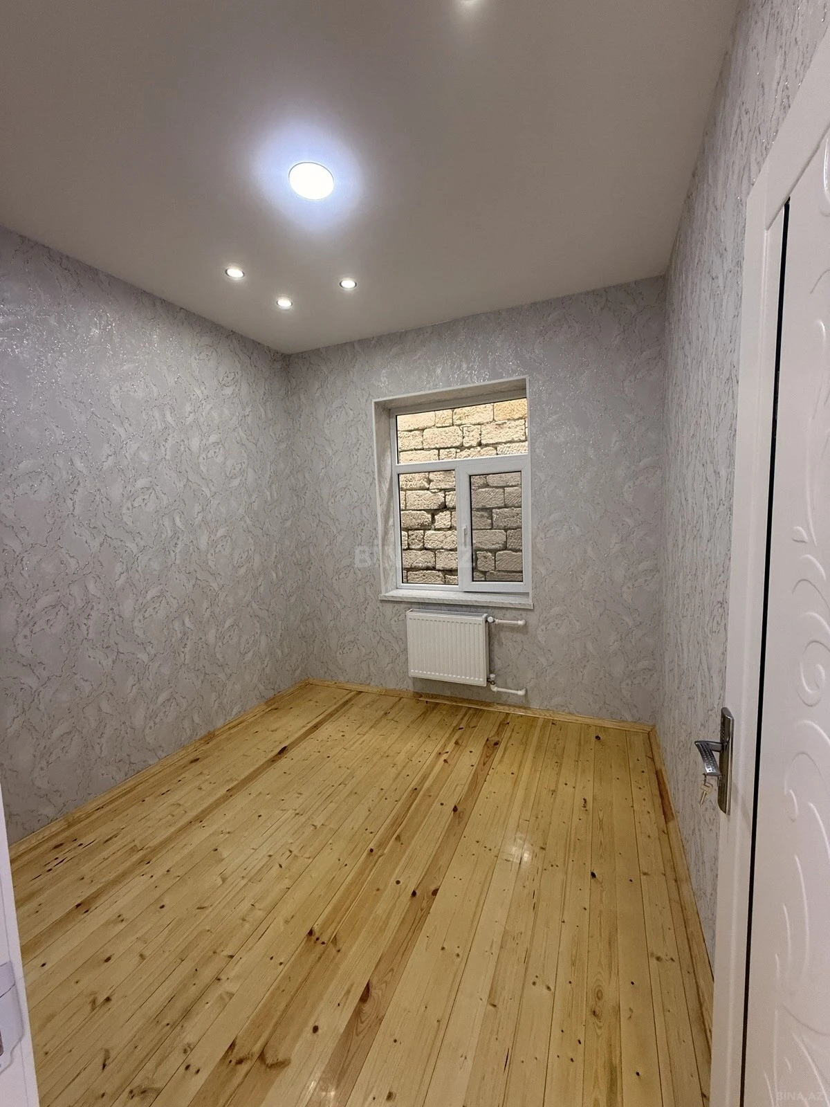 Satılır 4 otaqlı həyət evi 95 m²