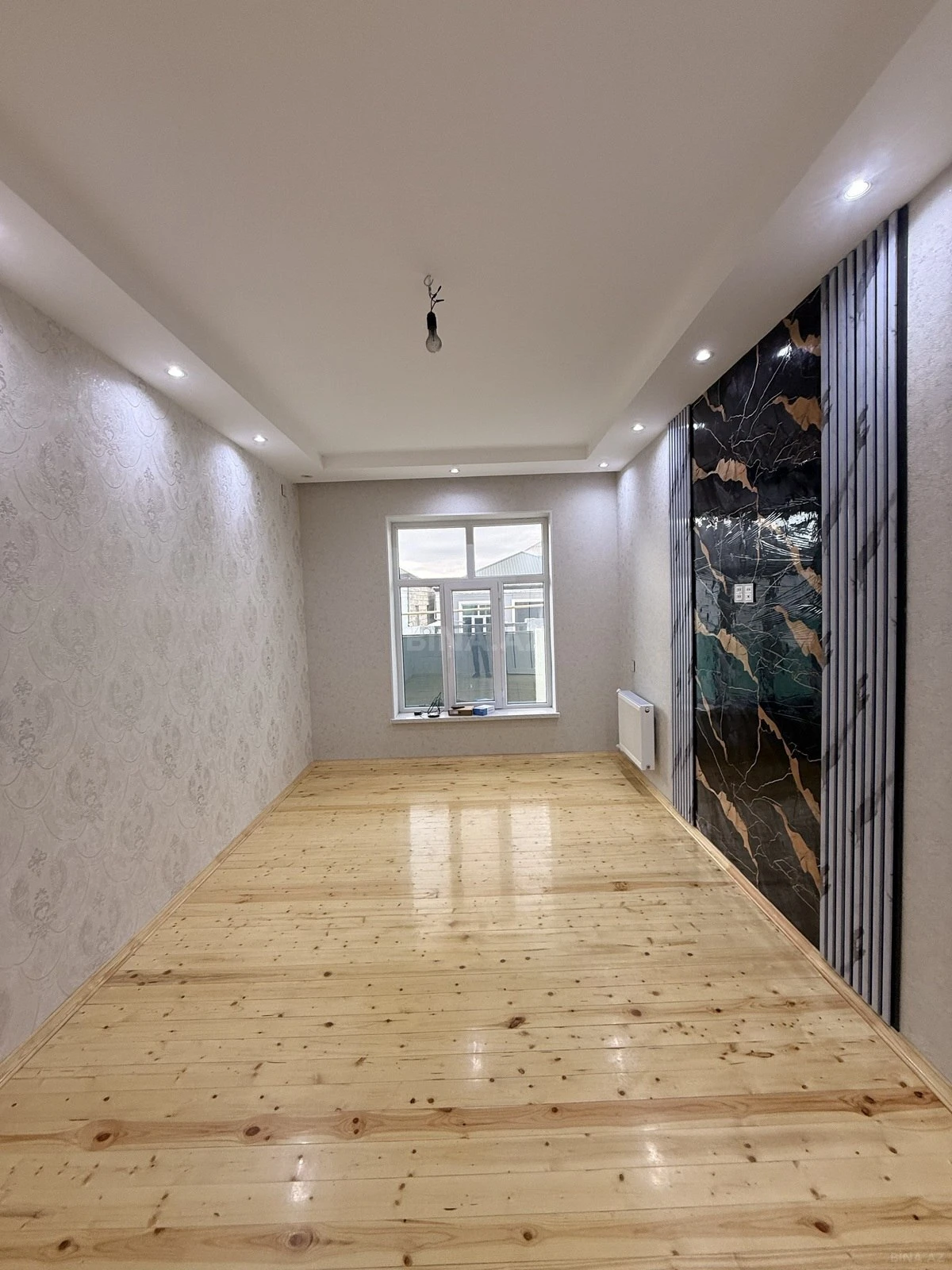 Satılır 4 otaqlı həyət evi 95 m²