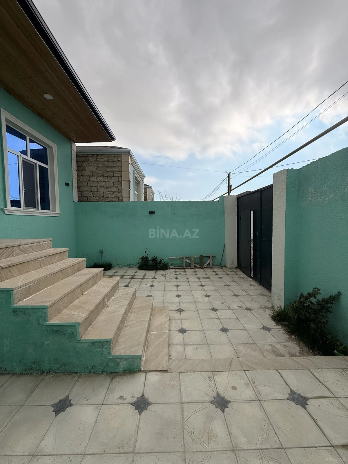 Satılır 4 otaqlı həyət evi 95 m²