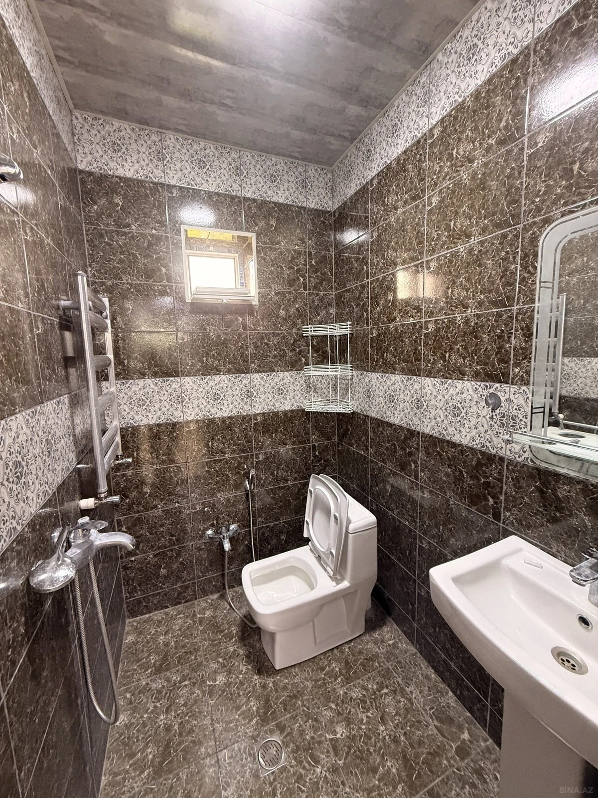 Satılır 4 otaqlı həyət evi 95 m²