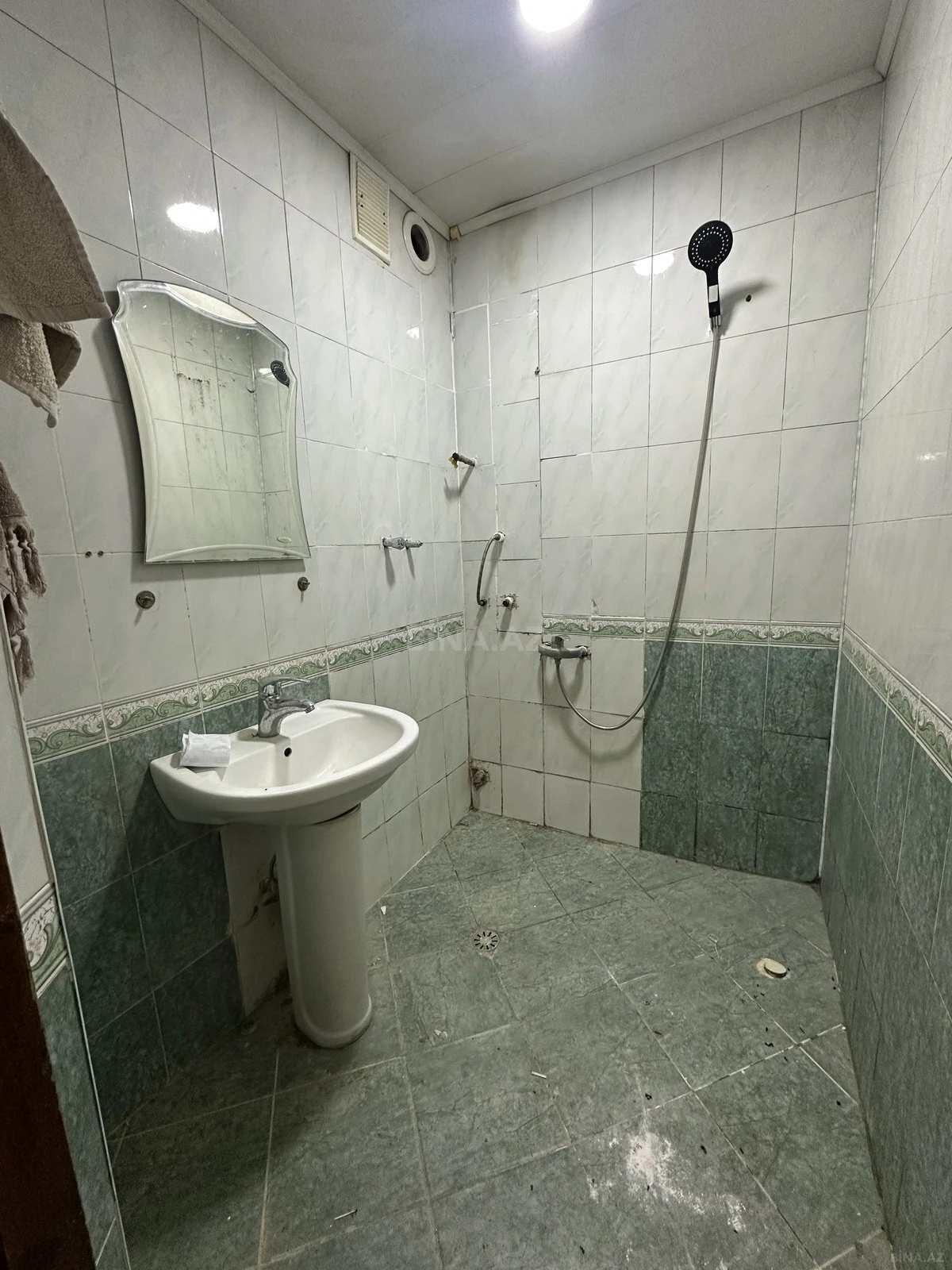 Satılır 3 otaqlı mənzil 85 m²