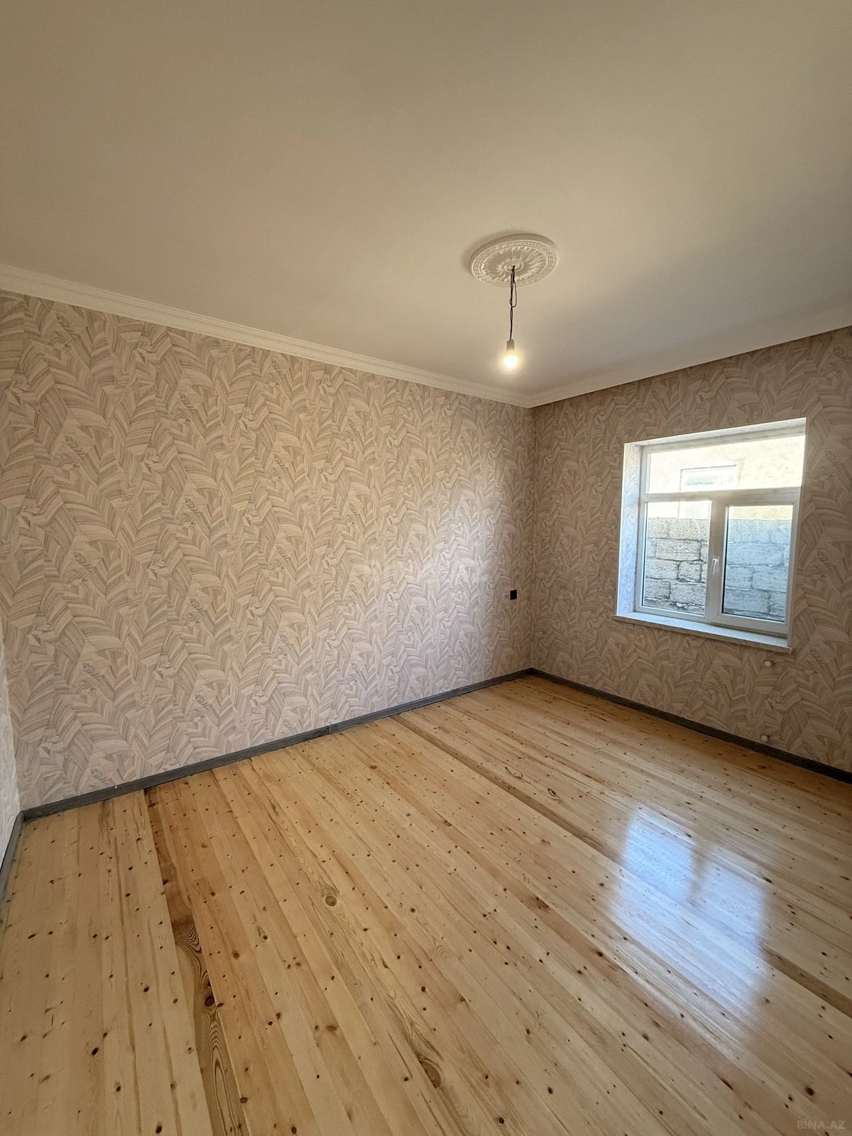 Satılır 3 otaqlı həyət evi 80 m²