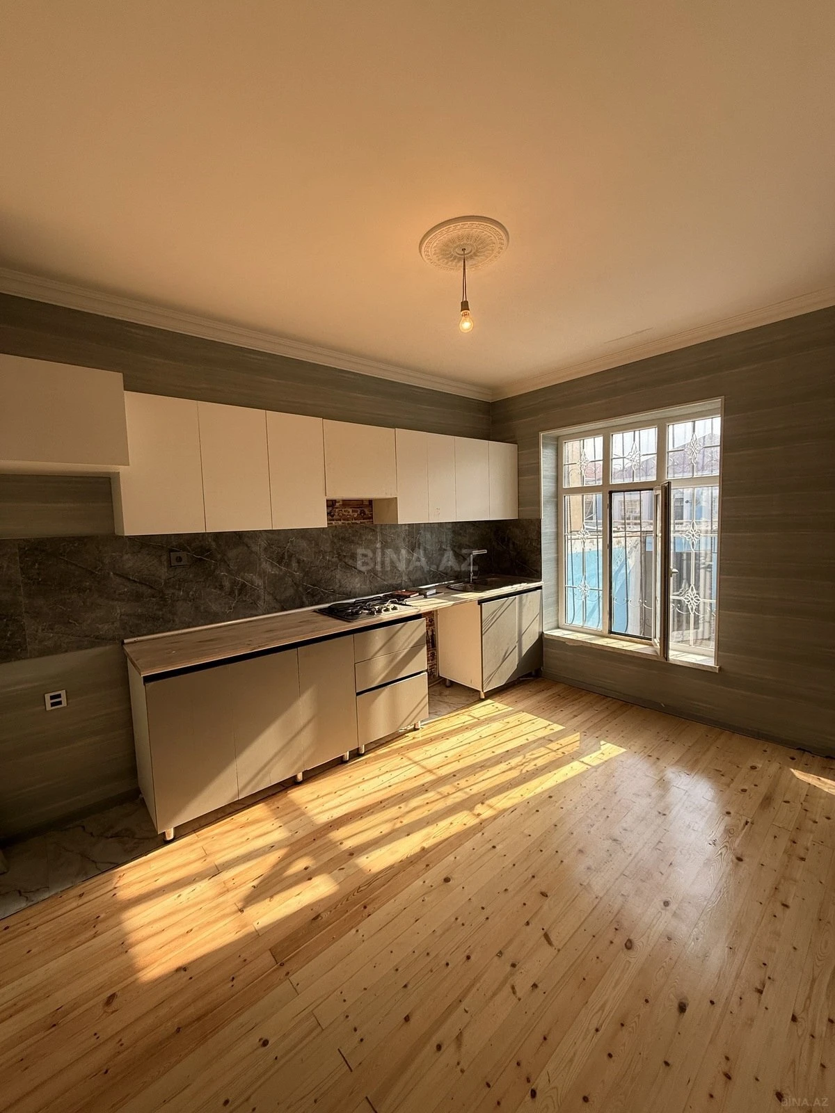 Satılır 3 otaqlı həyət evi 80 m²