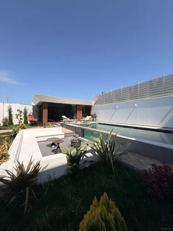 Satılır 5 otaqlı həyət evi 250 m²