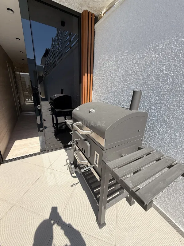 Satılır 5 otaqlı həyət evi 250 m²