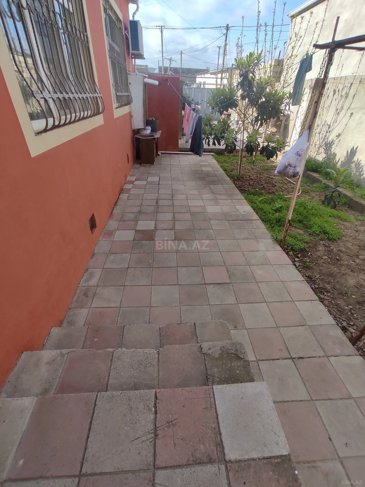 Satılır 3 otaqlı həyət evi 120 m²