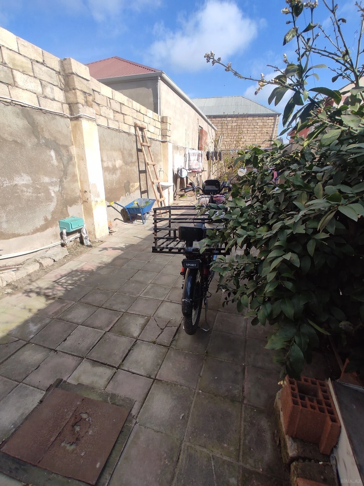 Satılır 3 otaqlı həyət evi 120 m²