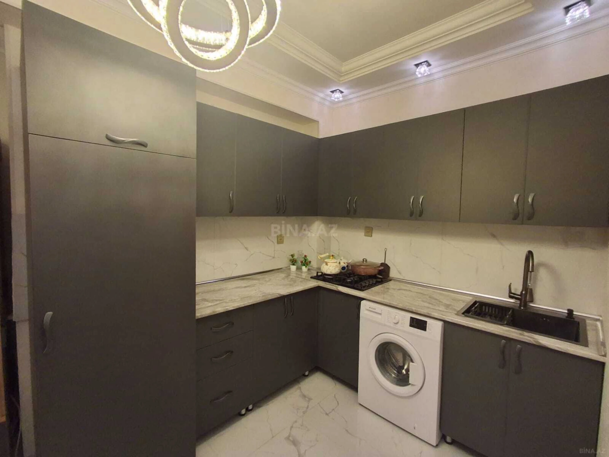 Satılır 2 otaqlı mənzil 55 m²