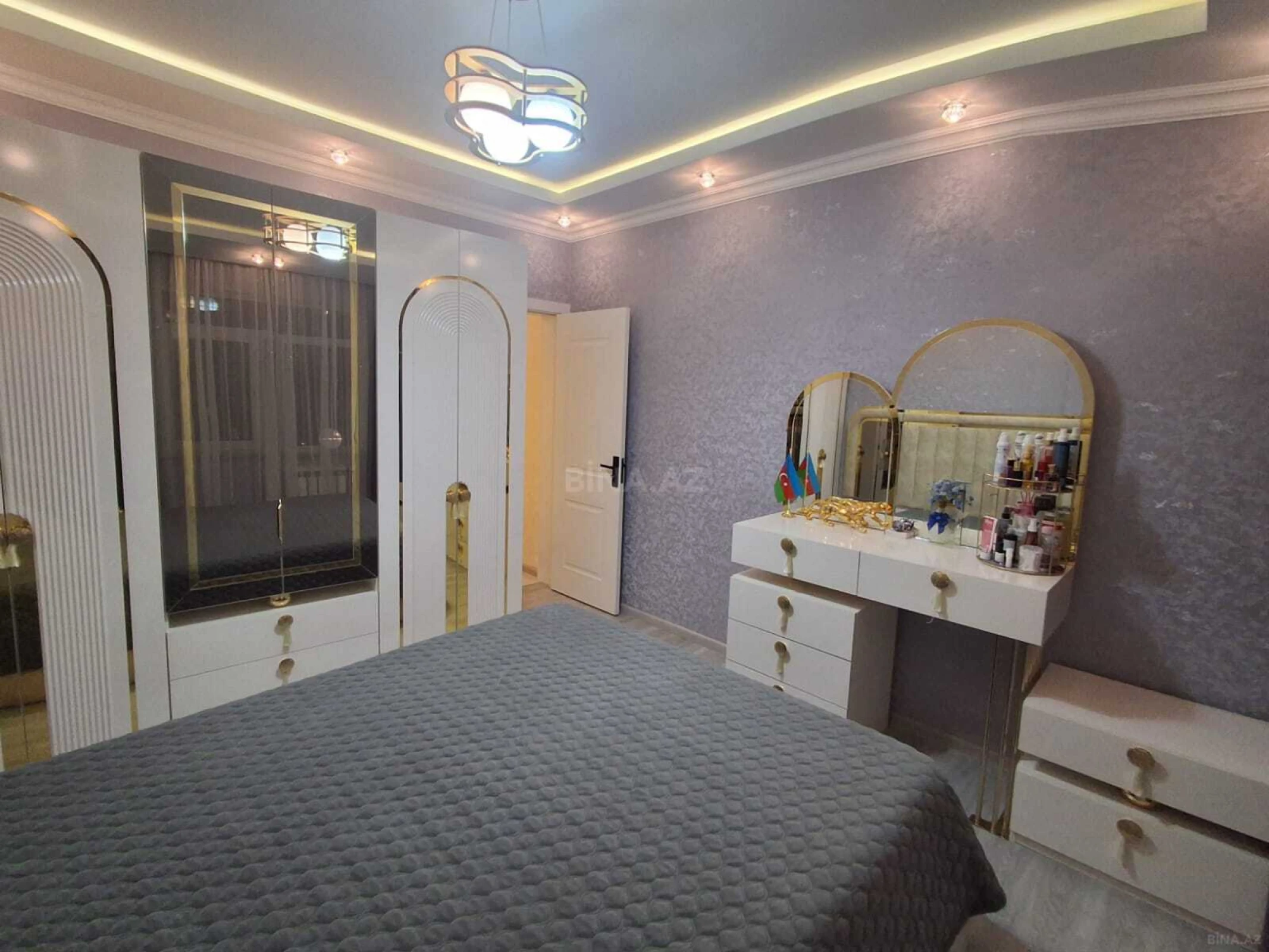 Satılır 2 otaqlı mənzil 55 m²