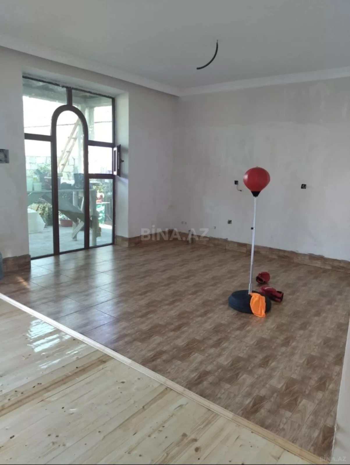Satılır 3 otaqlı həyət evi 150 m²