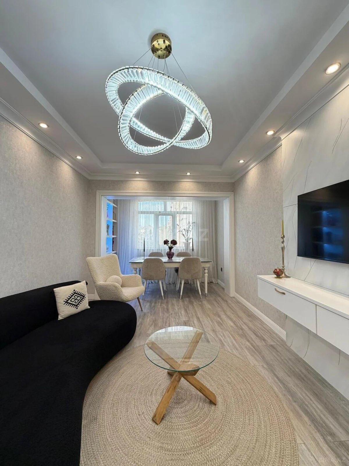 Satılır 3 otaqlı mənzil 75 m²