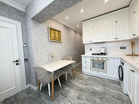 Satılır 3 otaqlı mənzil 75 m²