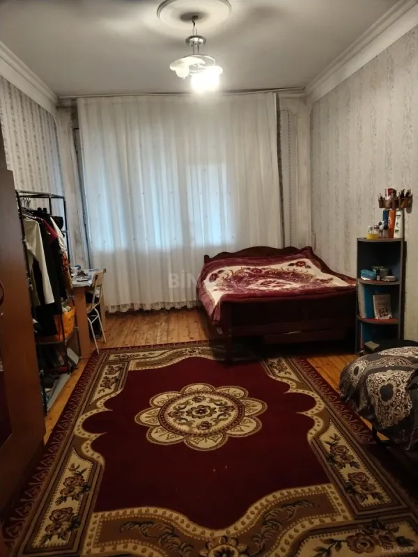 Kirayə verilir 2 otaqlı mənzil 98 m²