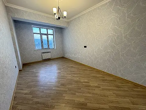 Satılır 2 otaqlı mənzil 80 m²