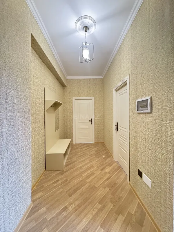 Satılır 2 otaqlı mənzil 80 m²