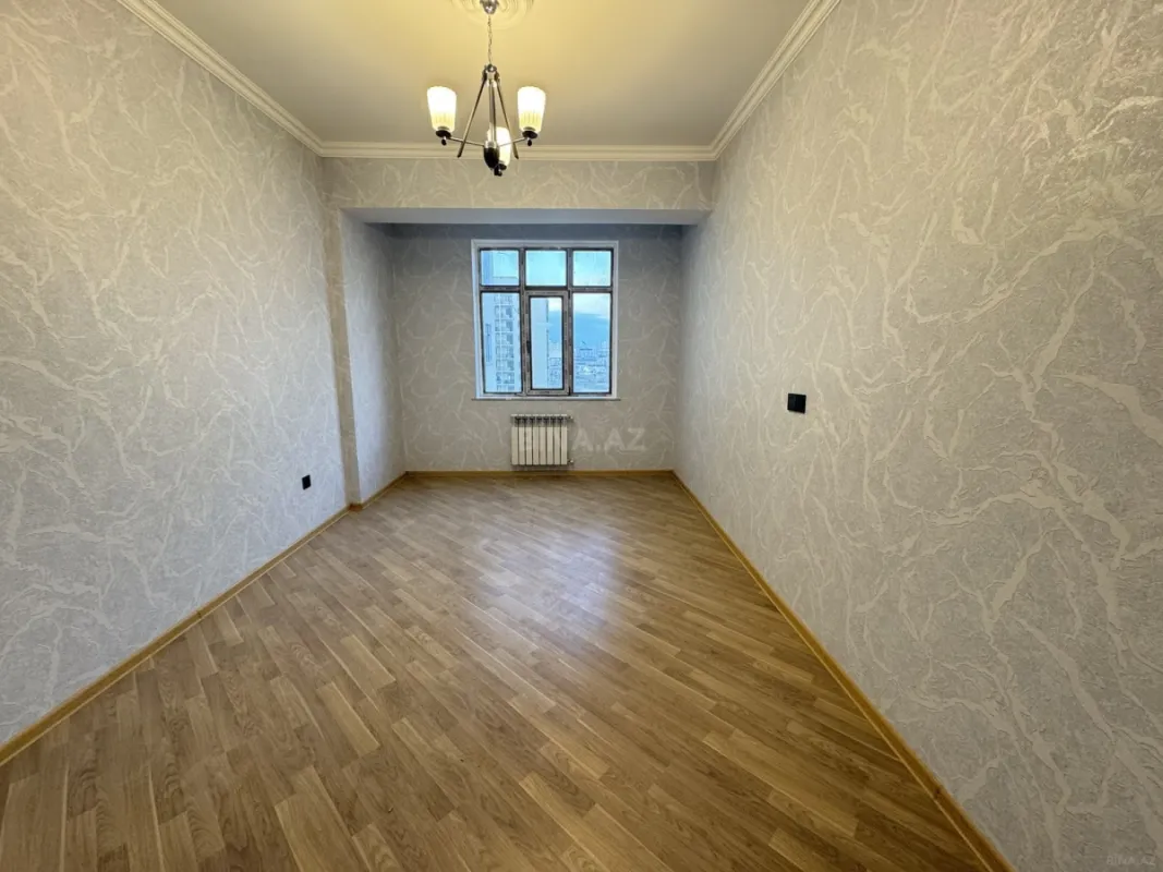 Satılır 2 otaqlı mənzil 80 m²