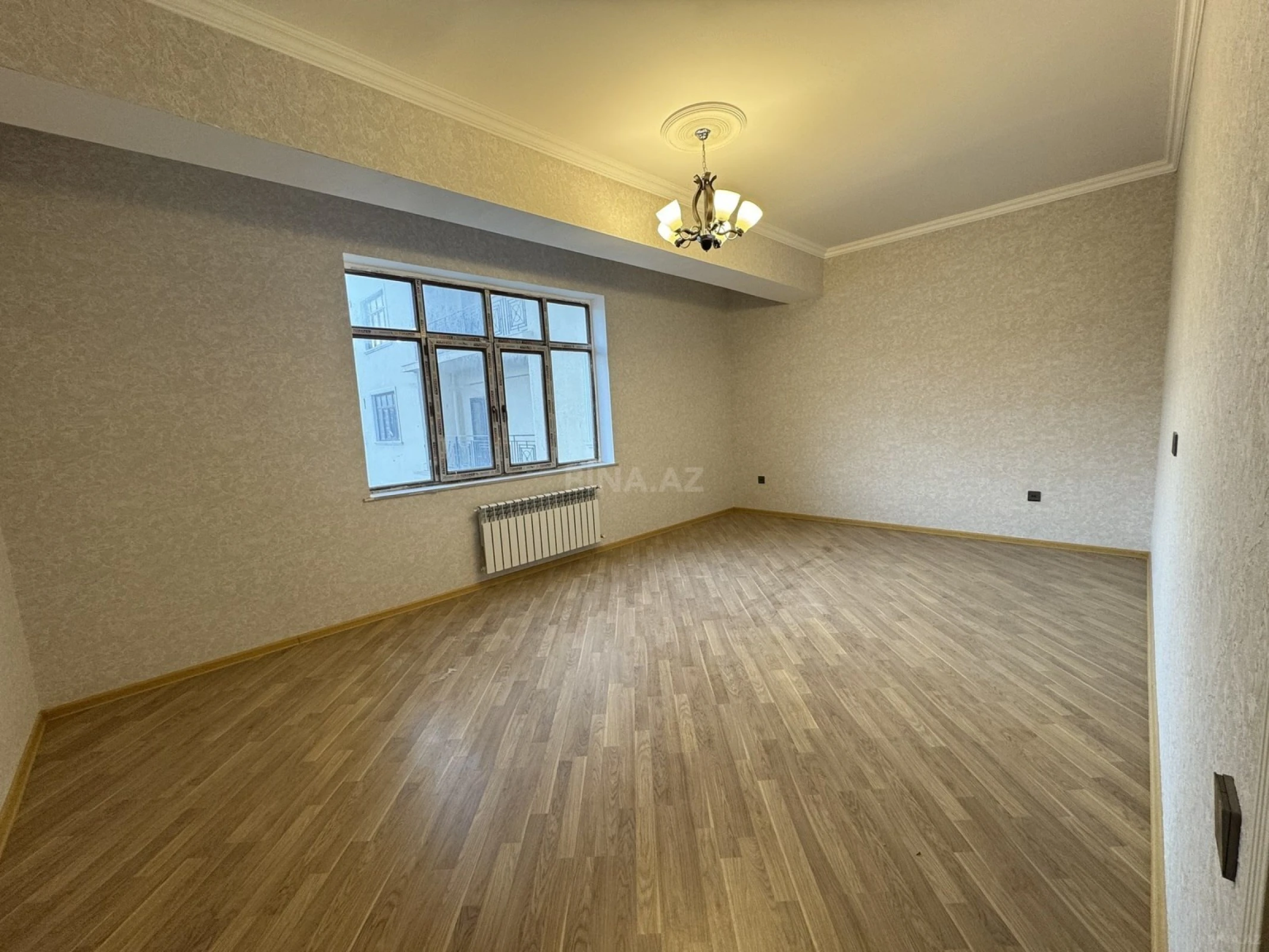 Satılır 2 otaqlı mənzil 80 m²