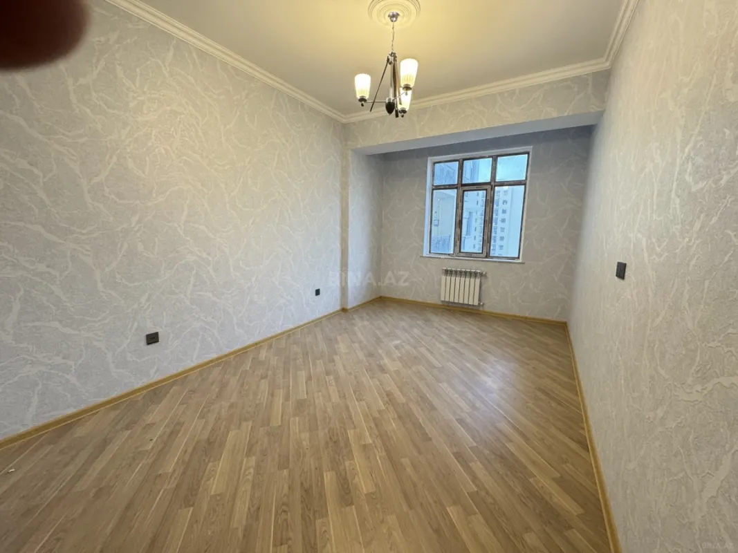 Satılır 2 otaqlı mənzil 80 m²