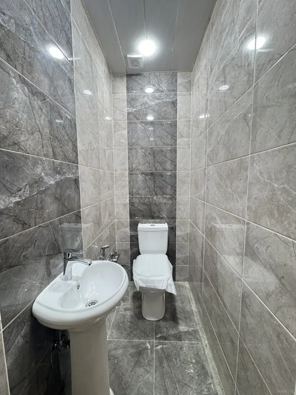 Satılır 2 otaqlı mənzil 80 m²