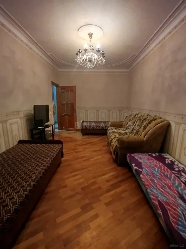 Kirayə verilir 3 otaqlı mənzil 85 m²