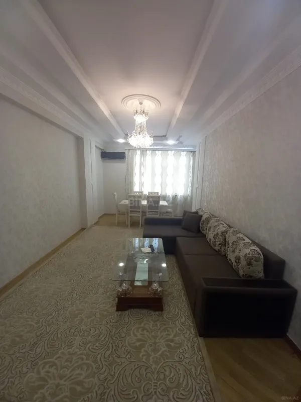 Kirayə verilir 2 otaqlı mənzil 95 m²